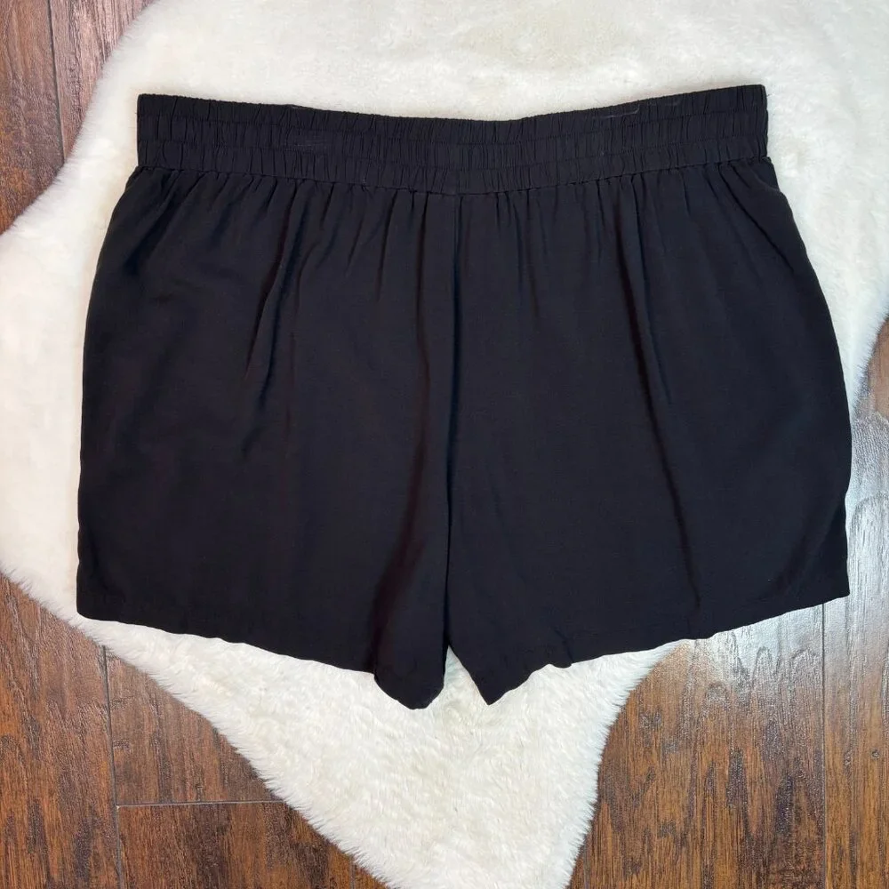 Wildfox Pull-On Shorts XL Black High-Rise Elastic Waist Pockets Casual Women's‎